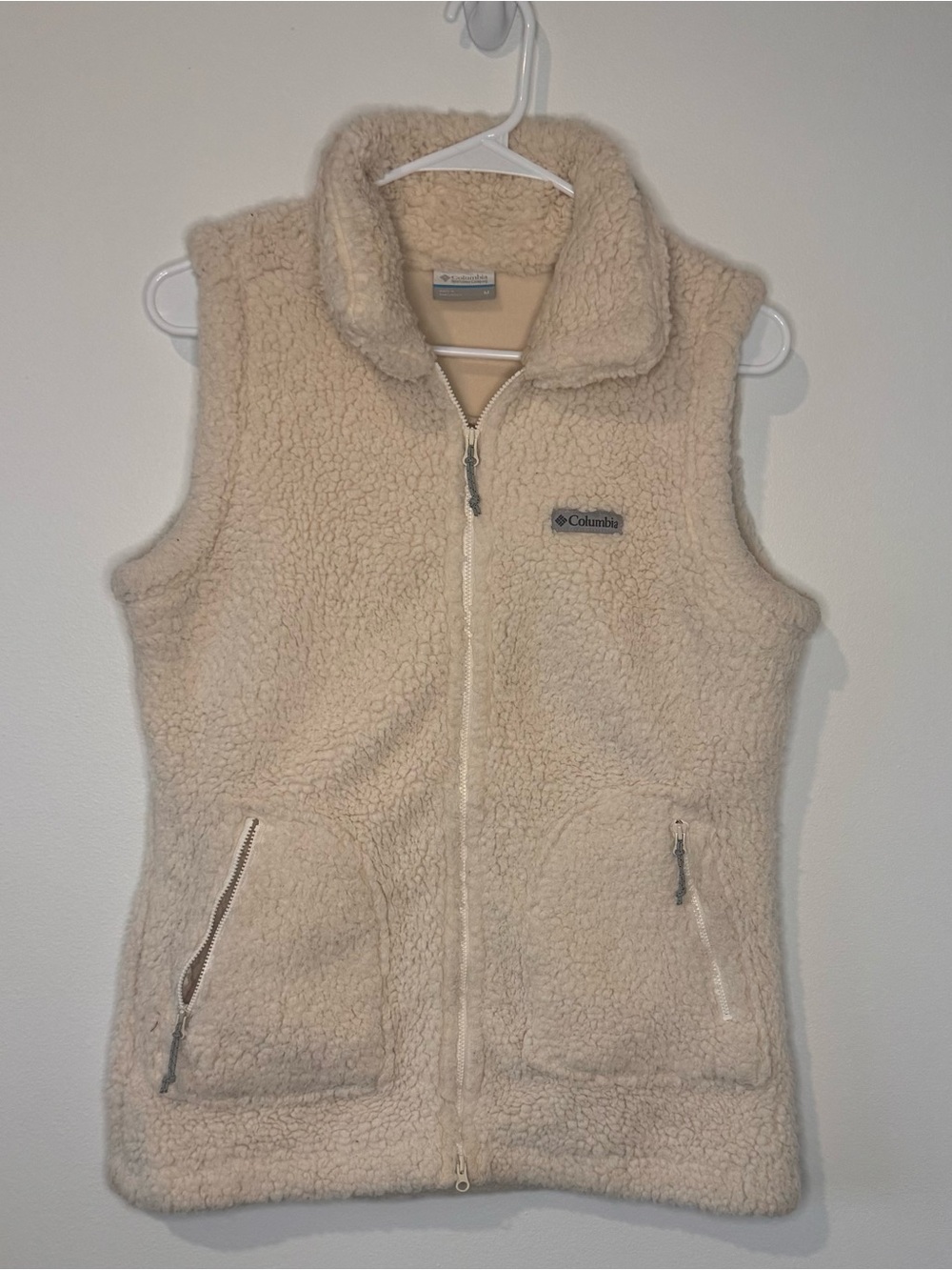 Columbia Women’s Cream Sherpa Fleece Vest Size M Full Zip